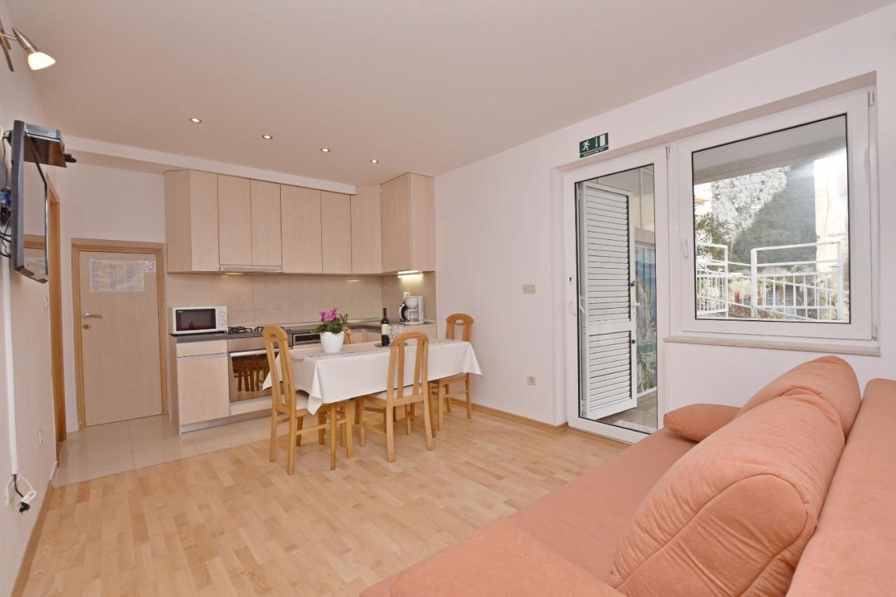 Apartment Mate 奥米什 外观 照片