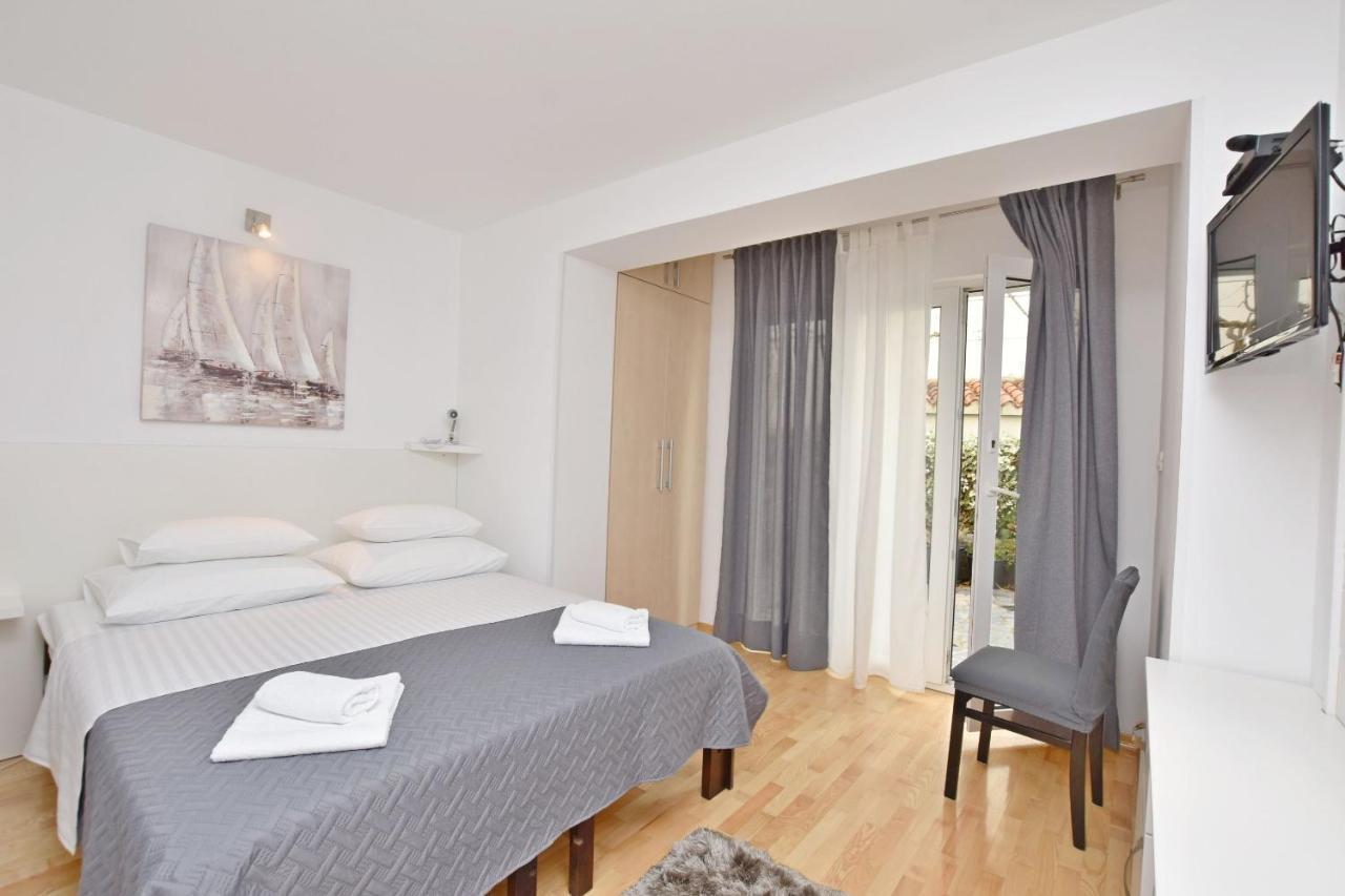 Apartment Mate 奥米什 外观 照片